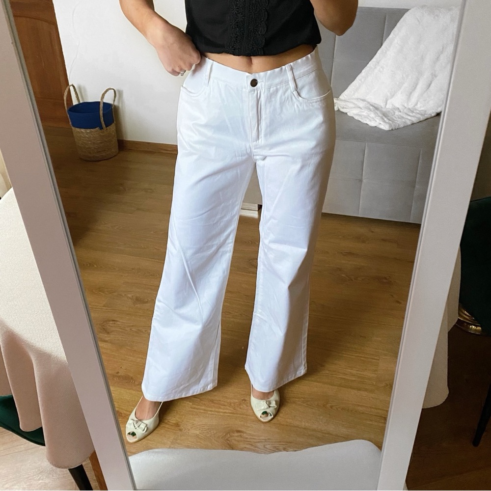 CASUAL WEAR White Wide Leg Pants 🤍